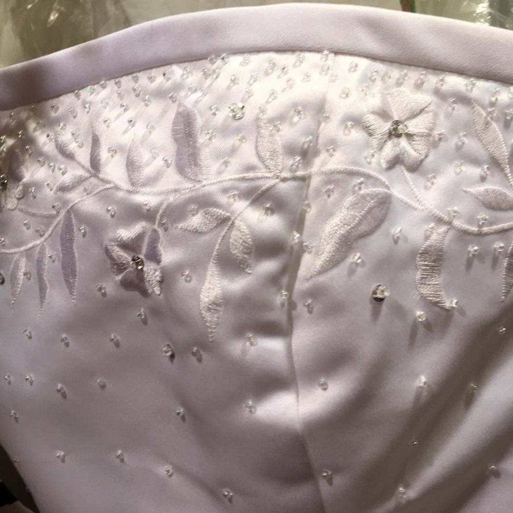 White wedding dress